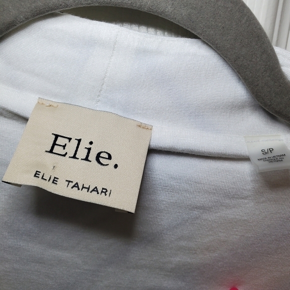 Elie Tahari 3/4 Sleeve Top Black White Diagonal Stripe Size Small Stretch - Picture 8 of 9